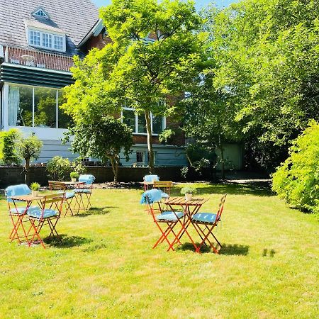 Aday - Aalborg Mansion - Open Bright Apartment With Garden Zewnętrze zdjęcie