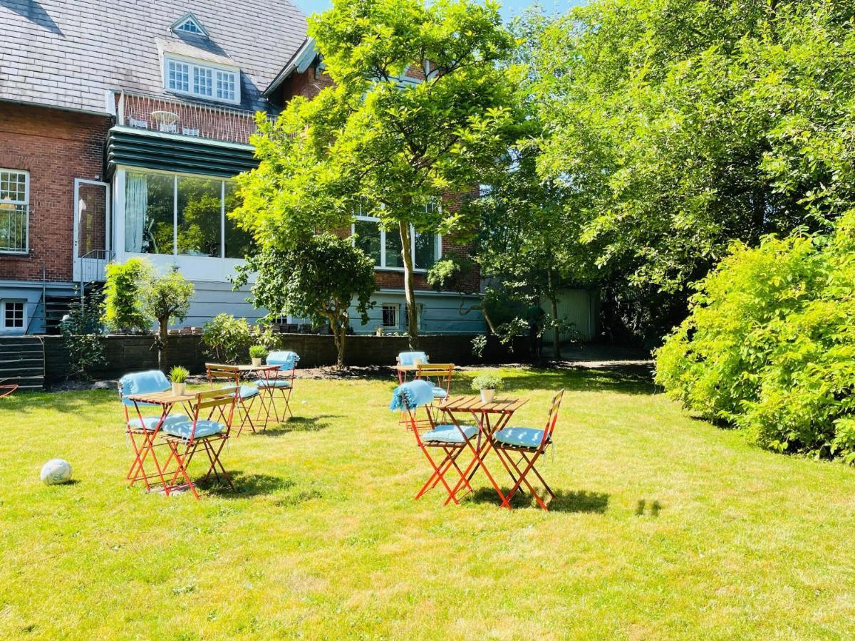 Aday - Aalborg Mansion - Open Bright Apartment With Garden Zewnętrze zdjęcie